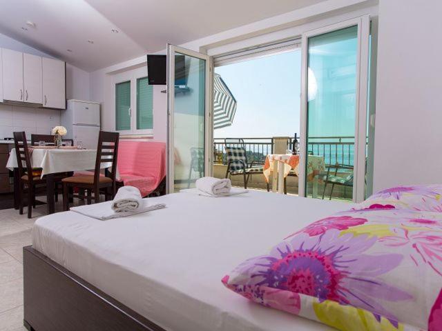 Apartmani Dana Makarska Exterior foto